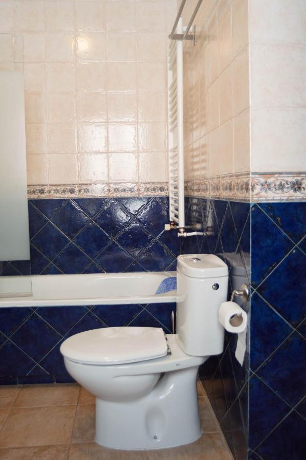 Casa del Cura Las Navas del Marqués Exterior foto
